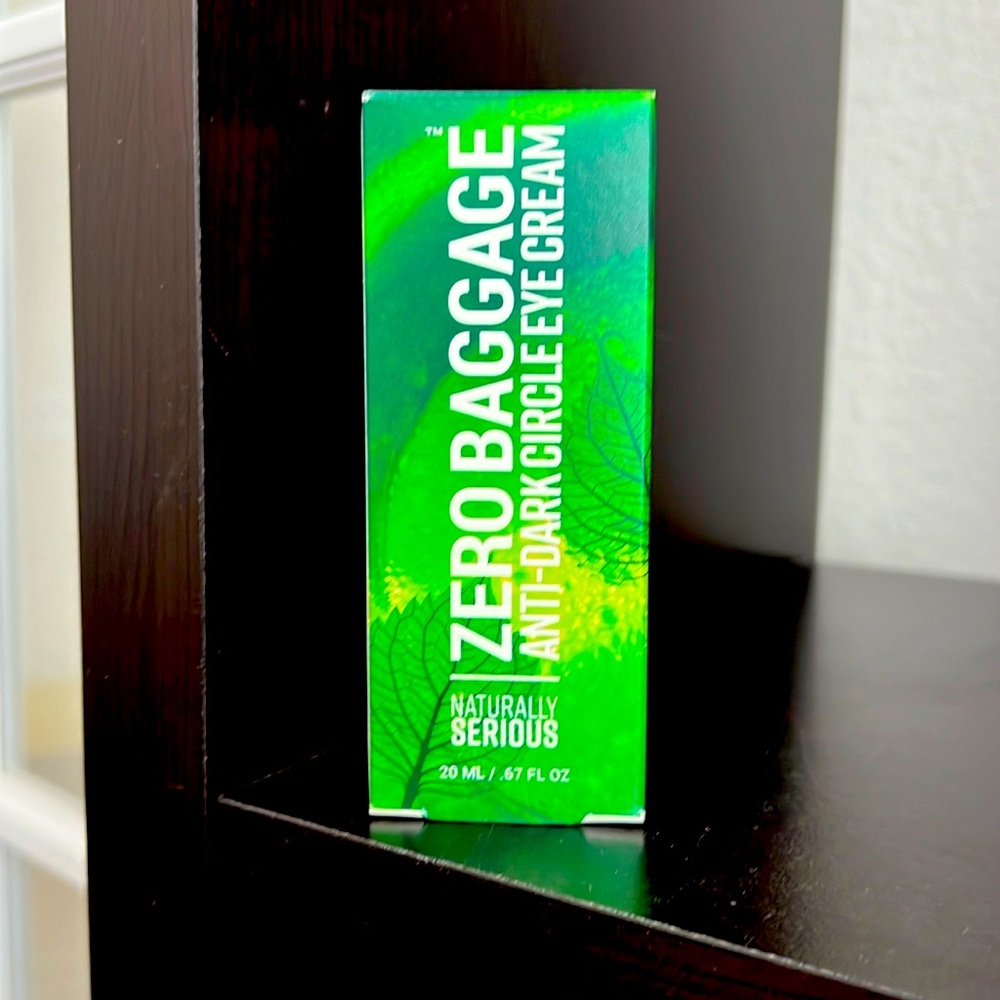 Naturally Serious: Zero Baggage Anti-Dark Circle Eye Cream